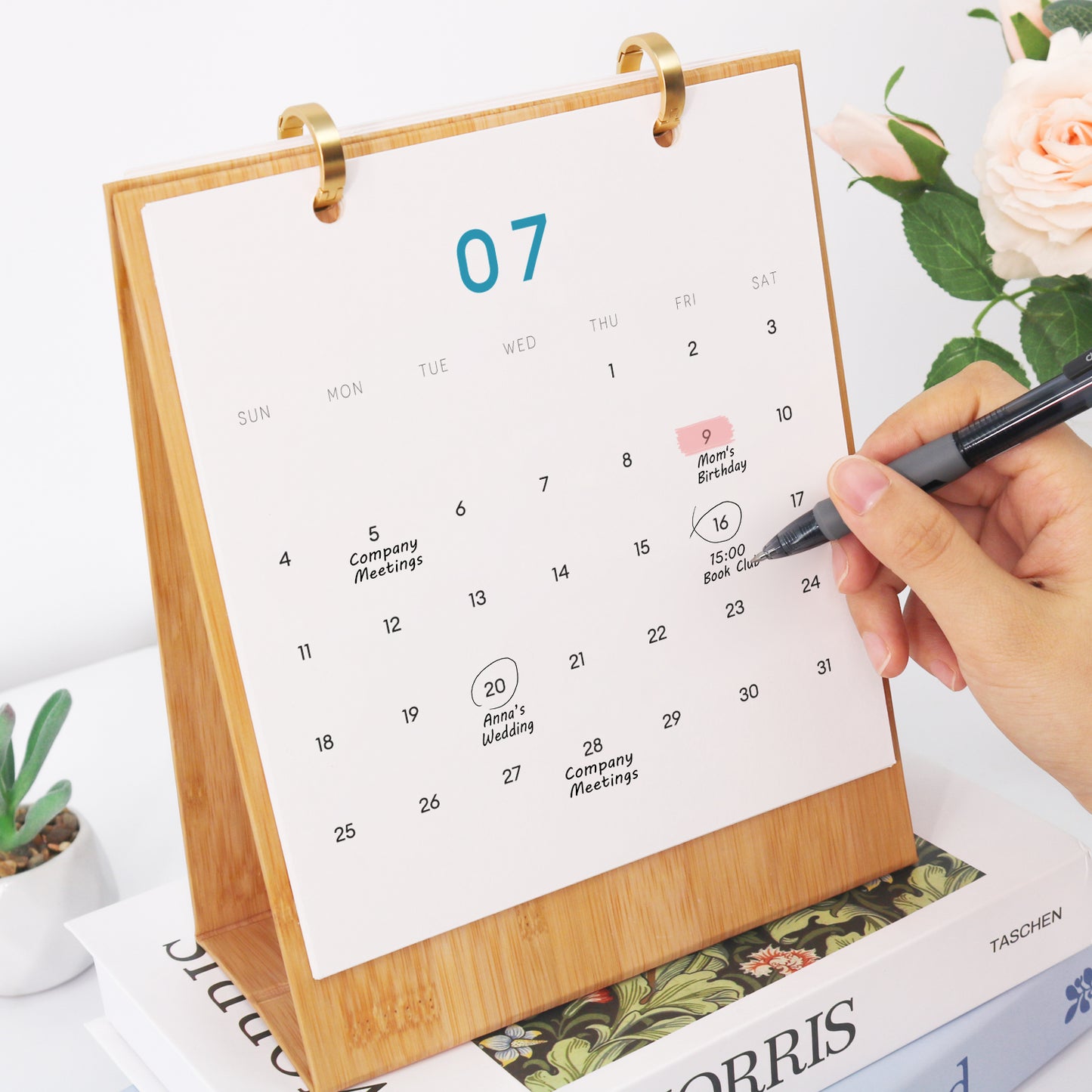 World Trip Edition - 2027 Paint by Numbers Desk Calenda