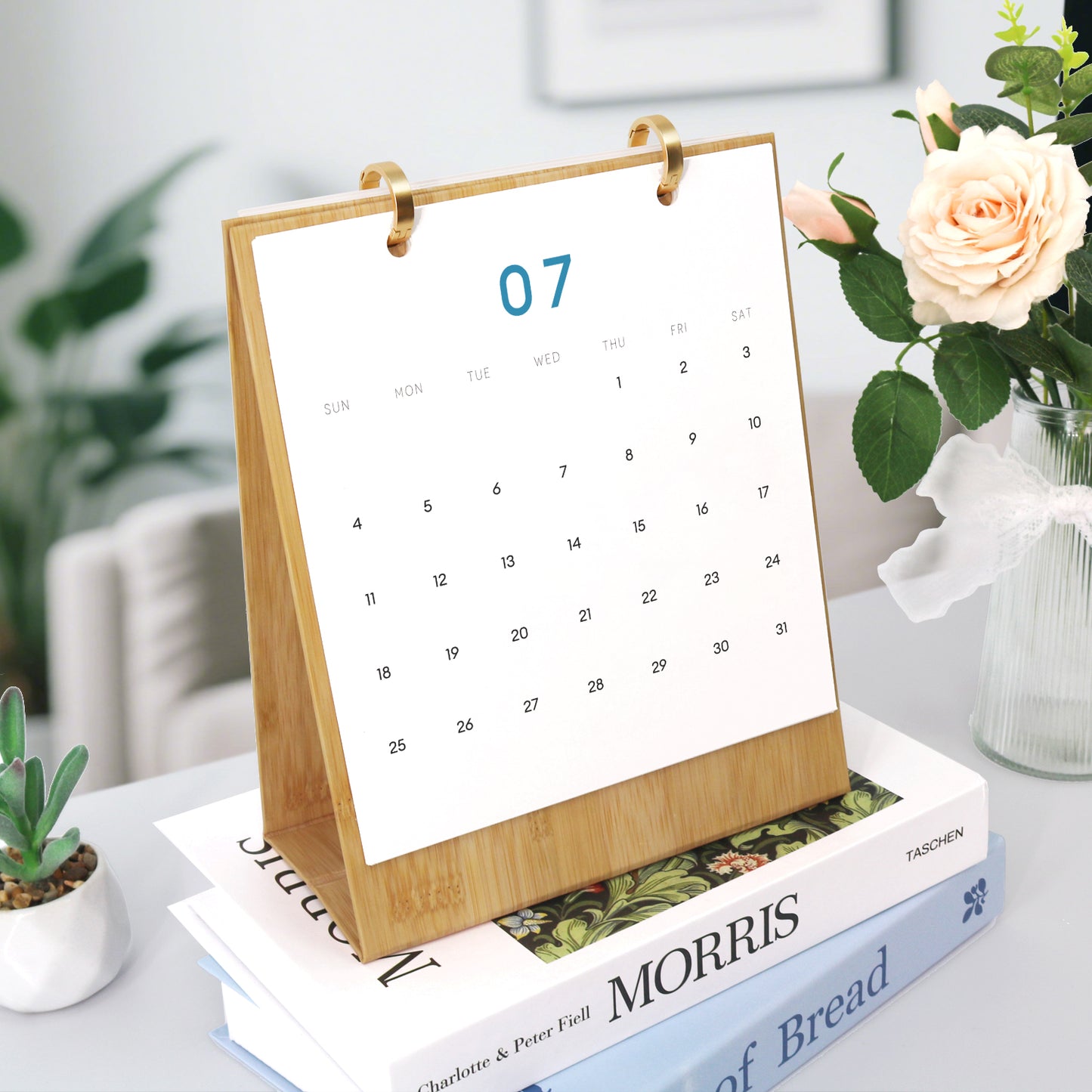 World Trip Edition - 2027 Paint by Numbers Desk Calenda