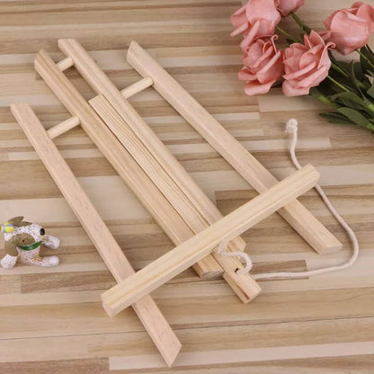 Free Pine Wood Easel